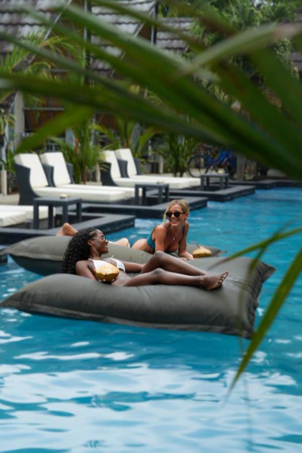 Copacabana Gili Air 호텔 마타람 외부 사진